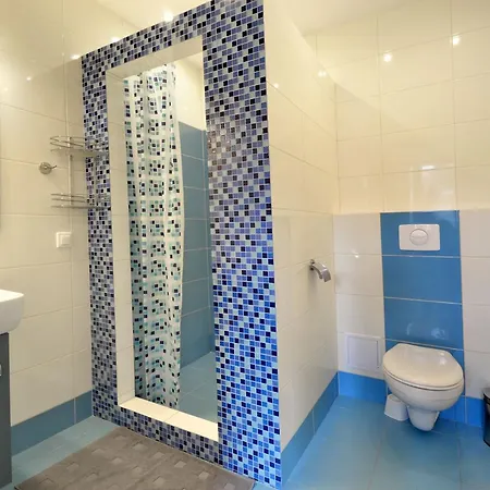 Messa Achkaszuby 別荘 プツク